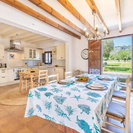 Casa De Almendros * Selva (Mallorca)